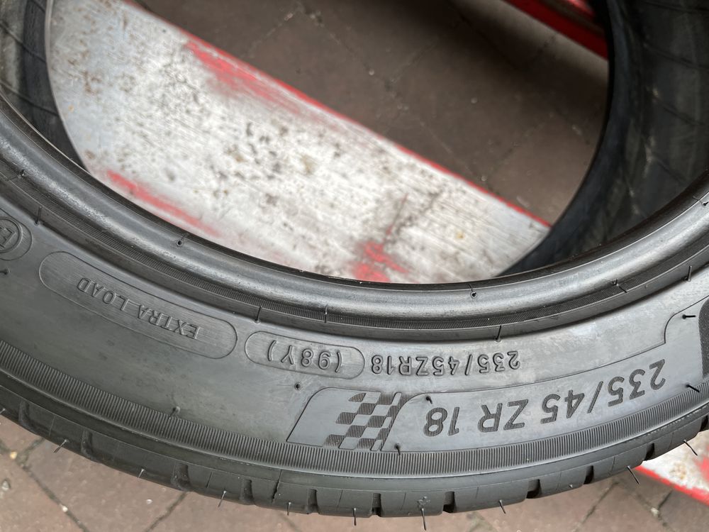 1szt. 235/45/18 Michelin Pilot Sport 4 Rant Ochronny 2024 rok .