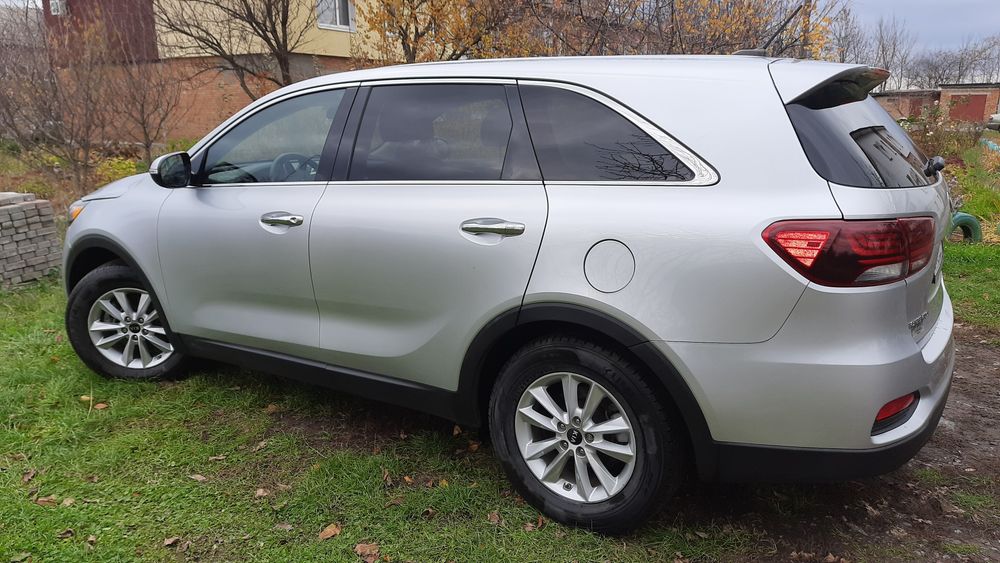 Продам  авто КІА СОРЕНТО