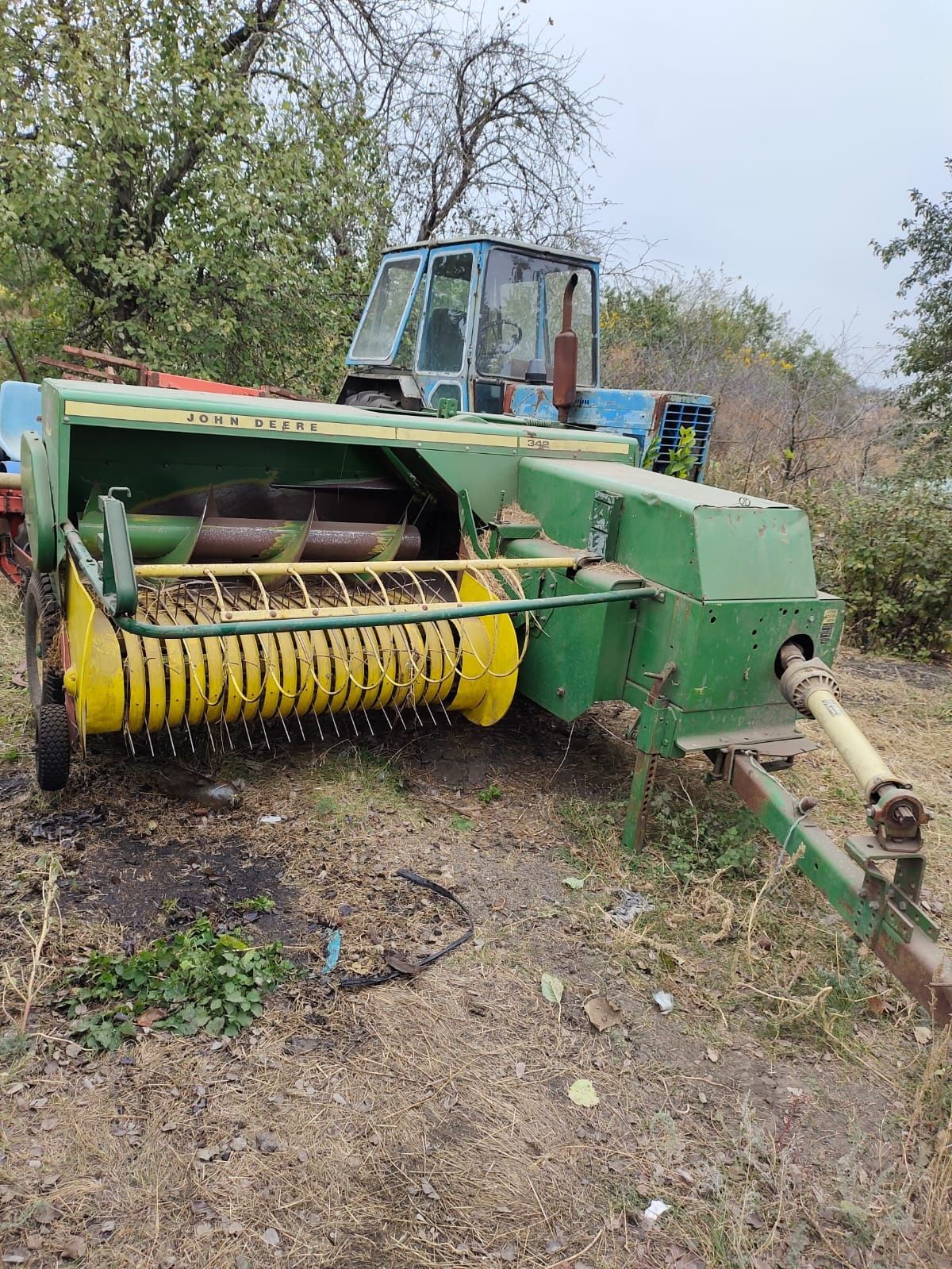 Прес подборщик,Джон Дир 342