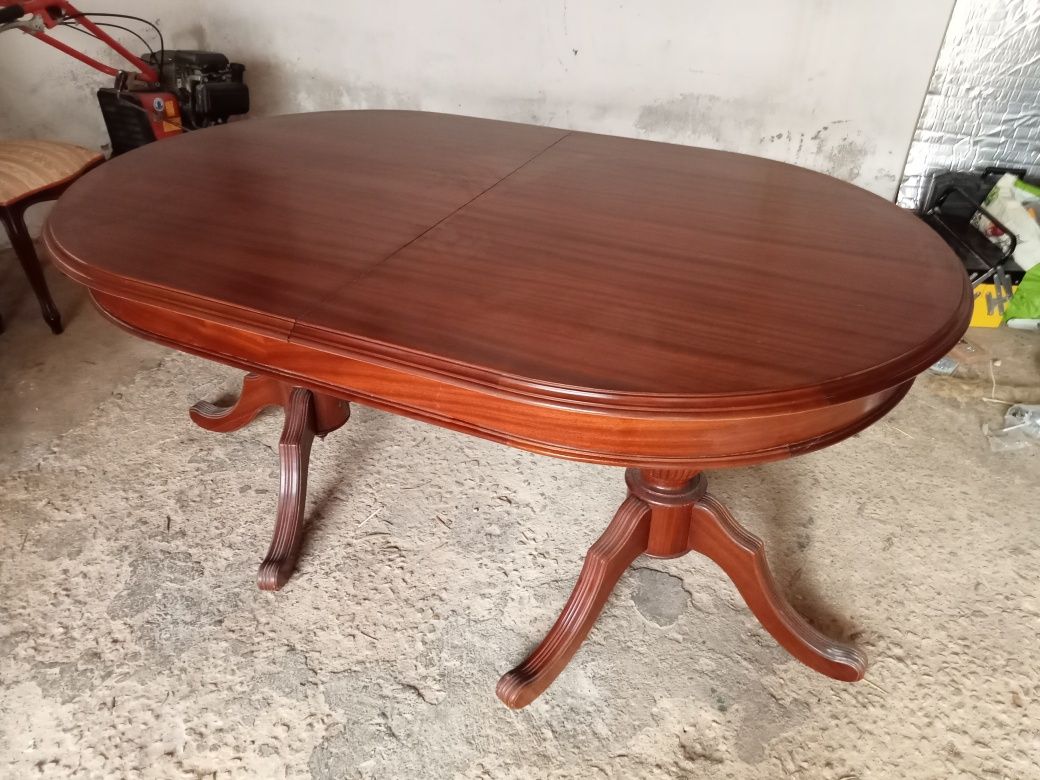 Mesa de sala jantar
