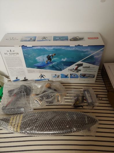 Kyosho RC Surfer 4 RC Electric readyset