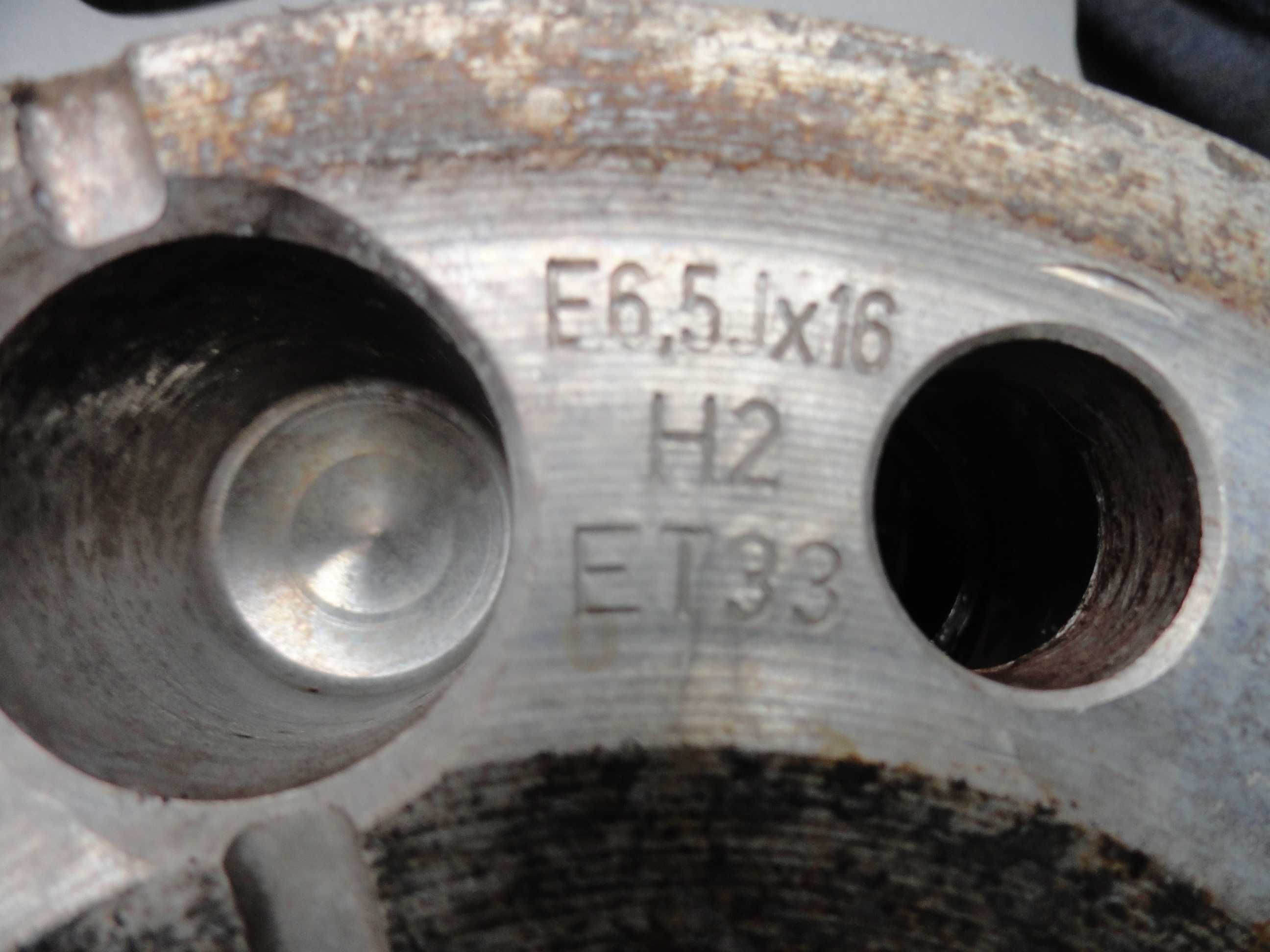 Felgi Aluminiowe 16 5x112 Audi Q3 Orginal IDEALNE