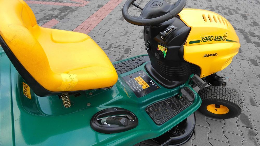 Traktorek kosiarka Yard-Man AE5150 (301202.4) - Baras