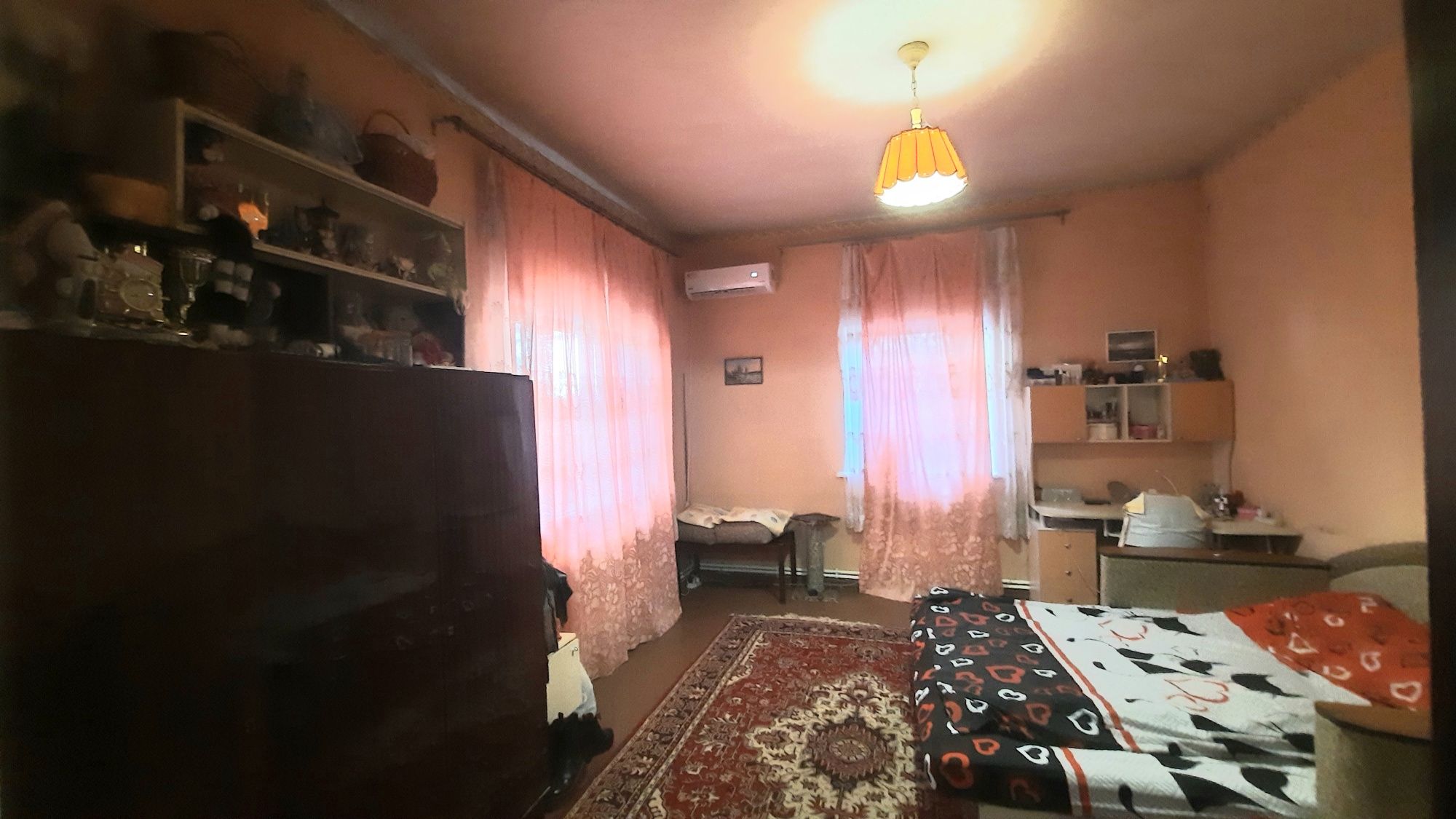 Продам дом Центр горпарк 30000$