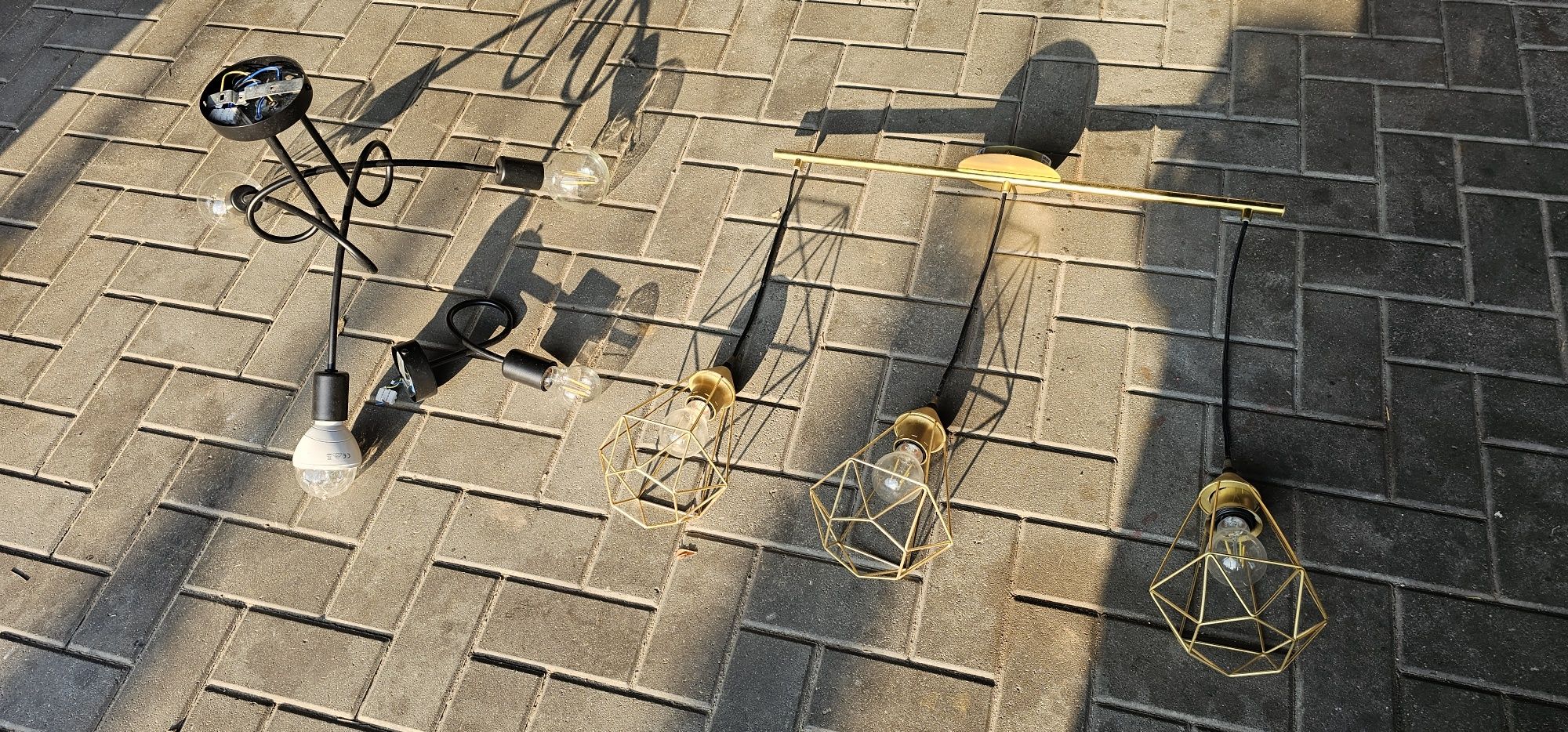 Żyrandol złoty + żarówki