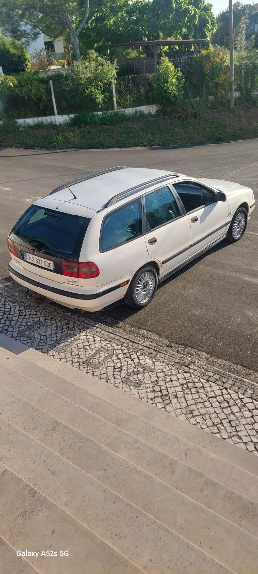 Volvo V40 1.9TDi ano1998 insp5/2026 ar/cond pneus semi novos