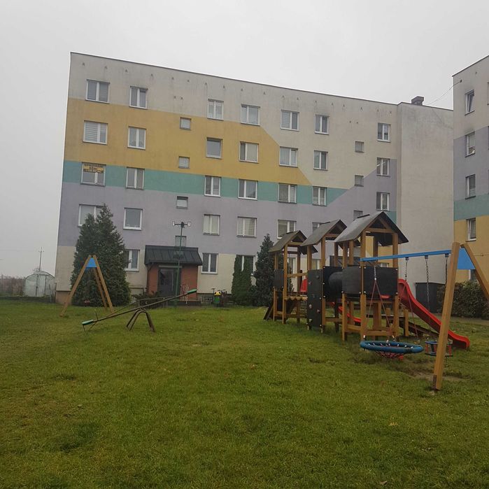 Sprzedam mieszkanie 48 m2 w Łapach ul.Żwirki i Wigury 31 na II piętrze