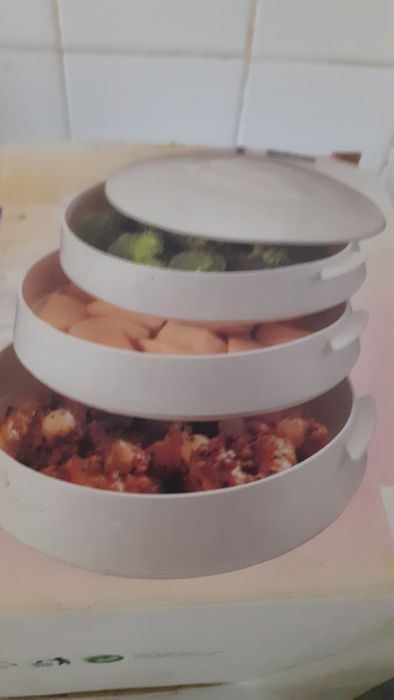 Conjunto  para microondas  novo na cx com livro de receitas