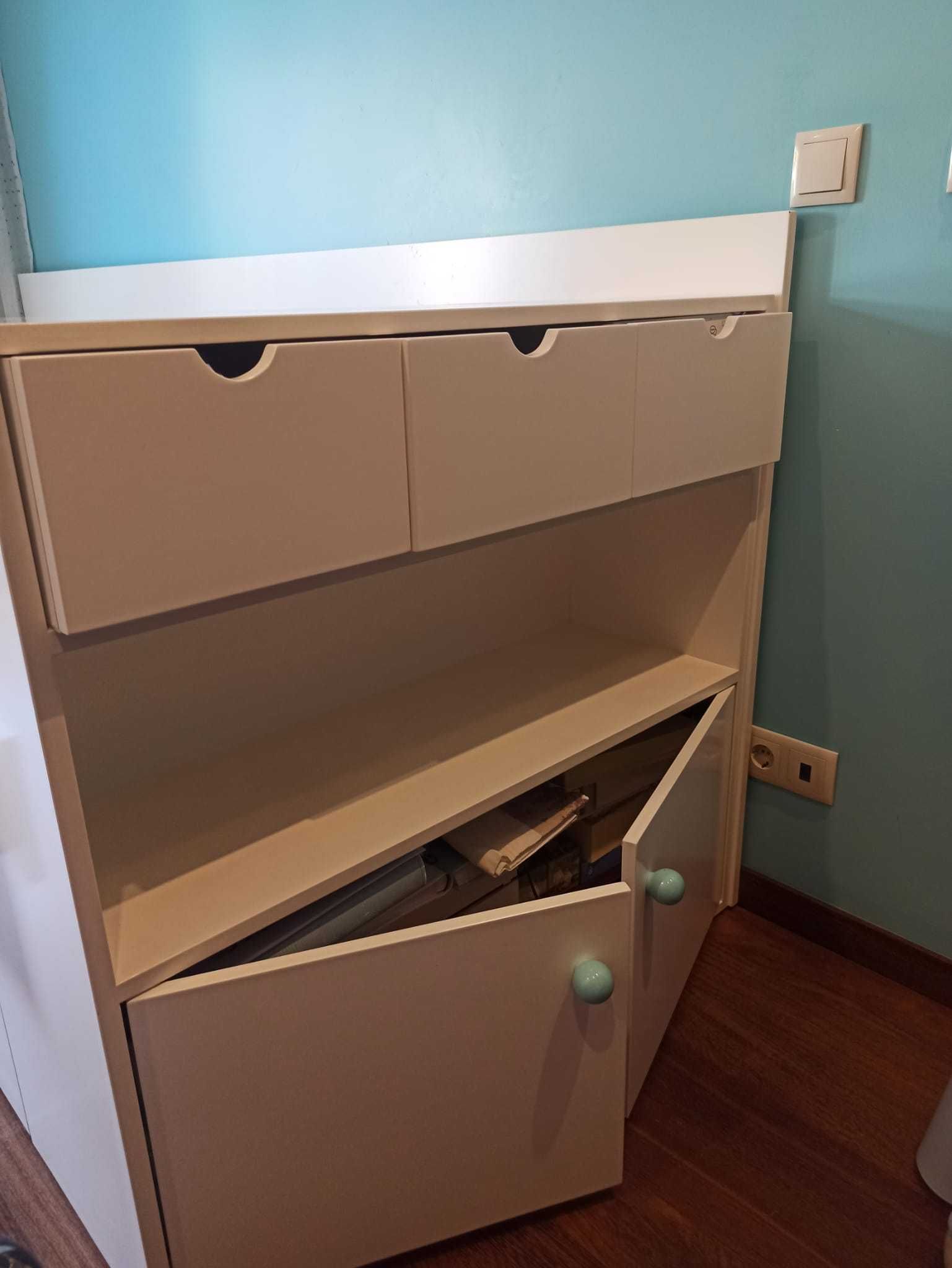 Cama Infantil em Madeira Maciça com Cama-Gaveta e Arrumação