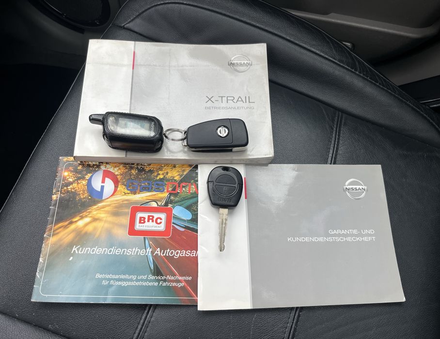 Продам ніссан X-TRAIL 2004 року газ/бензин автомат в ідеальному стані