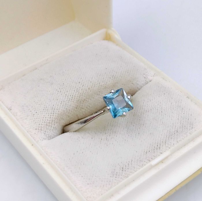 Pierścionek srebrny spinel srebro 925 niebieski kamień retro vintage