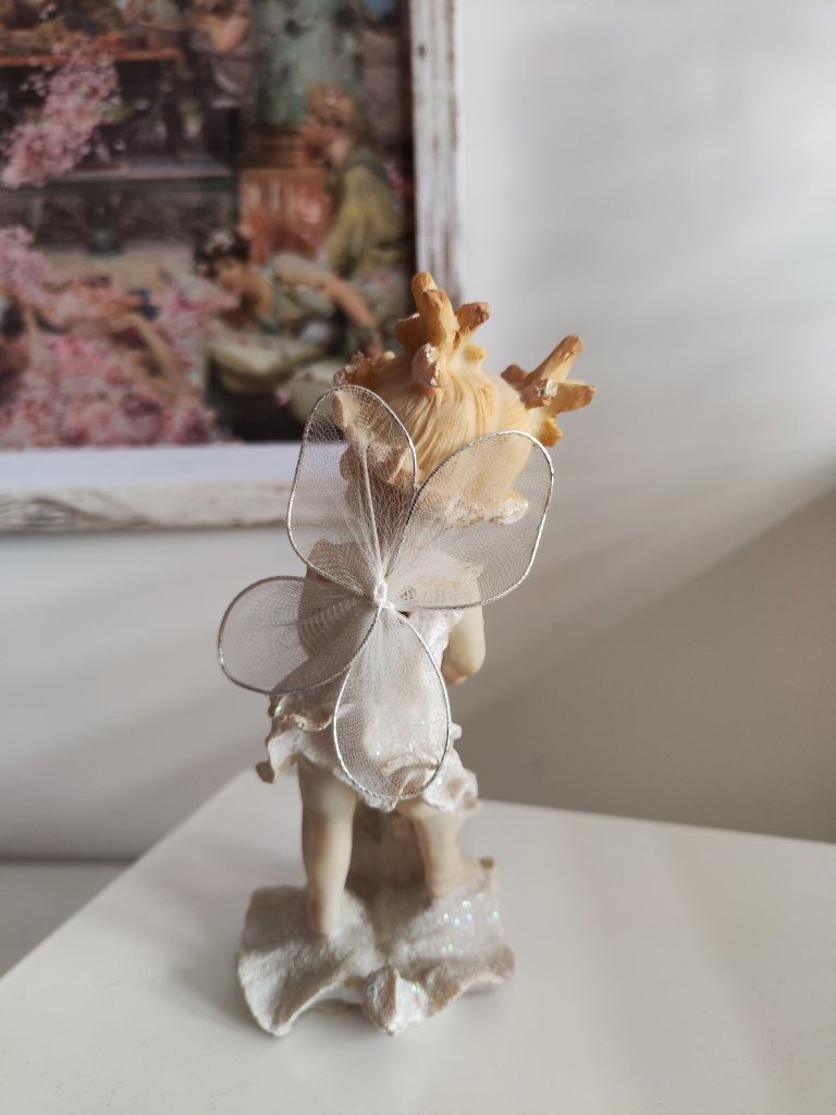 Rzeźba figurka anioł aniołek angel cupid fairy elf cottagecre wings