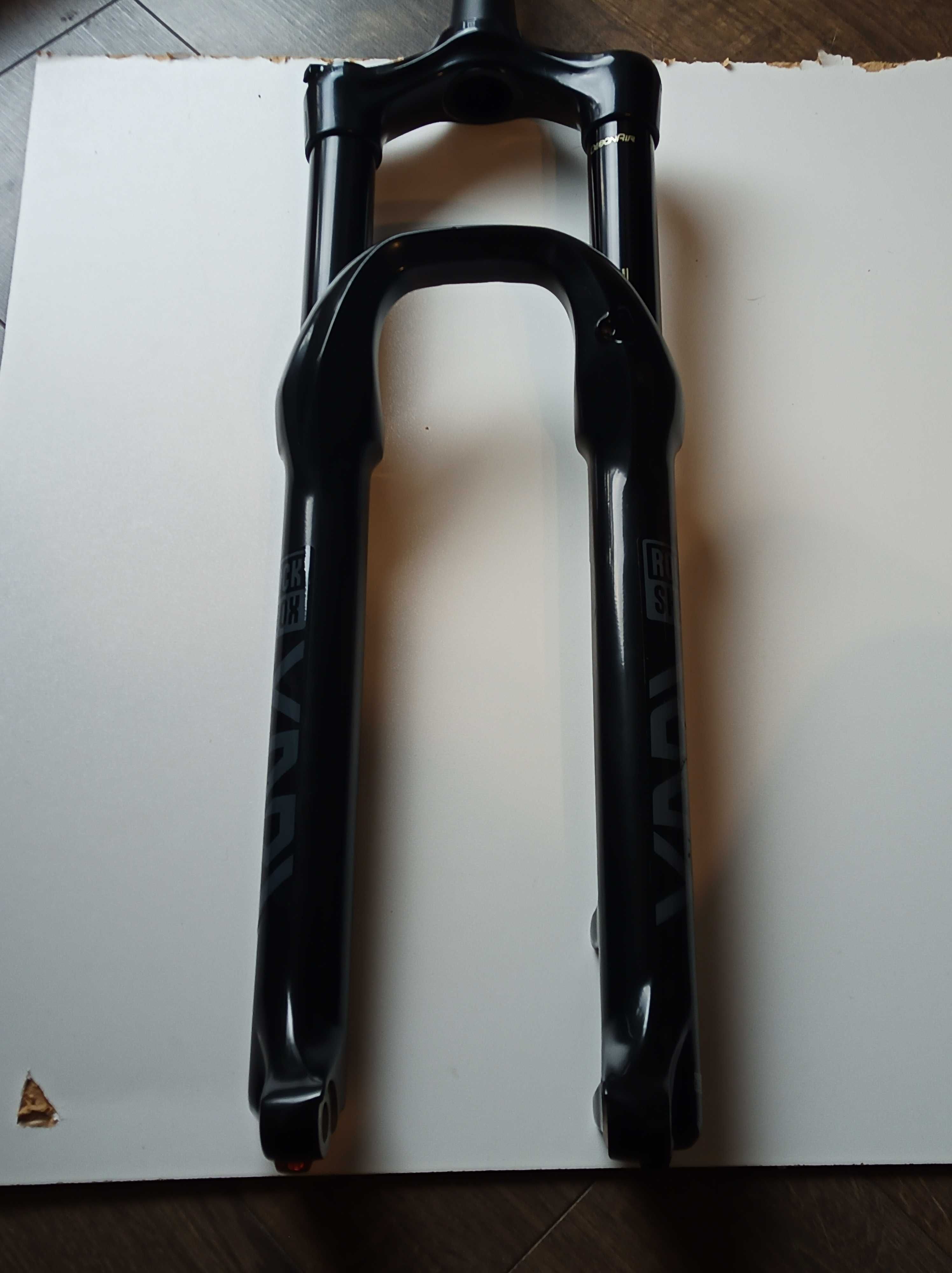 Przedni widelec, Rock Shox YARI 160mm, koło 29, Amortyzator jak nowy