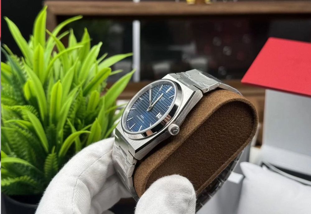 Механические часы Tissot PRX 1853 Powermatic