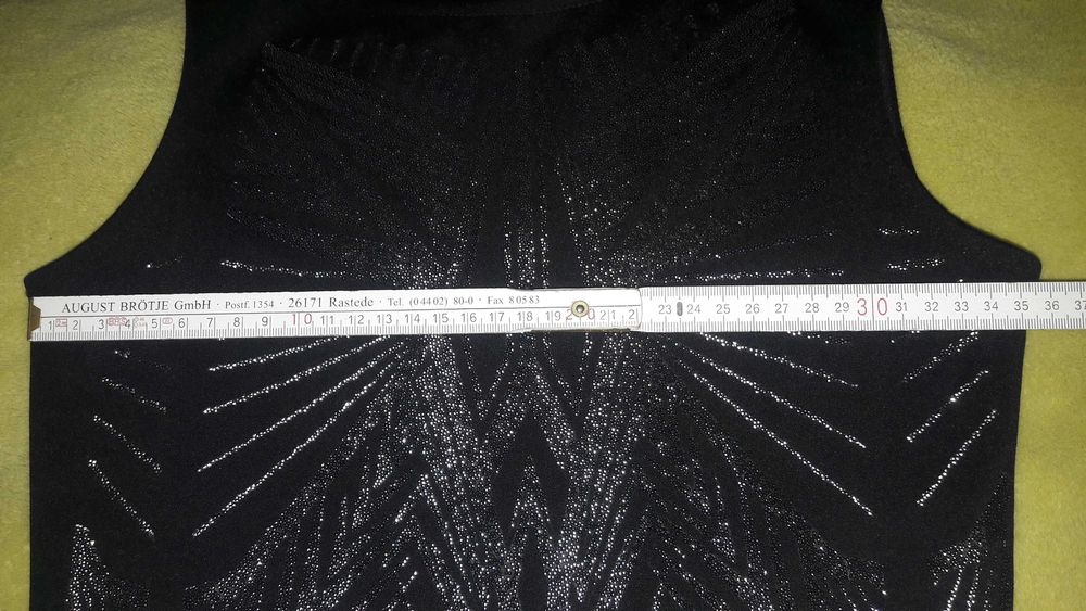 Sukienka czarna Kardashian for Lipsy, rozm. 34