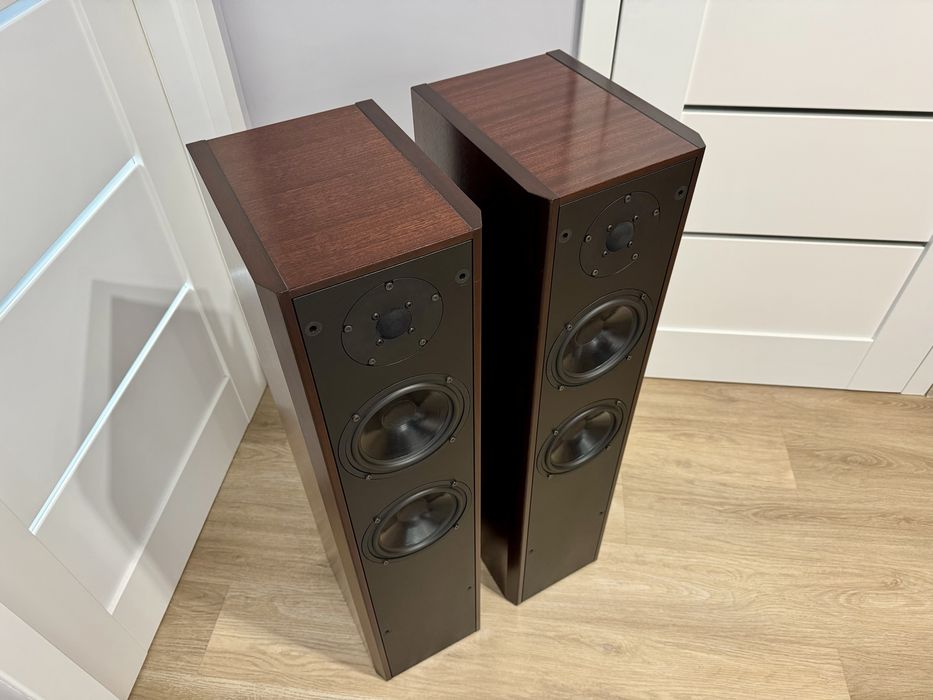 Kolumny głośnikowe DALI 450 Red Machoń- Transport