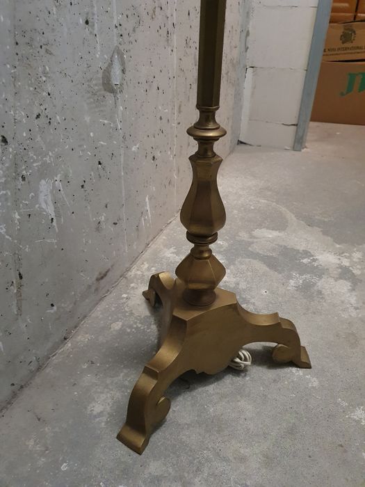 Lampa stojąca mosiężna