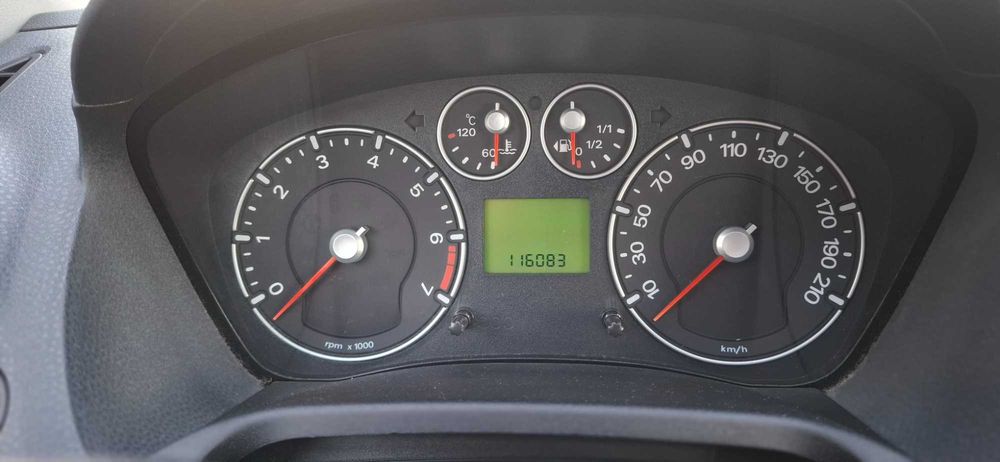 Ford Fiesta 1,25 de 2007 com poucos quilómetros