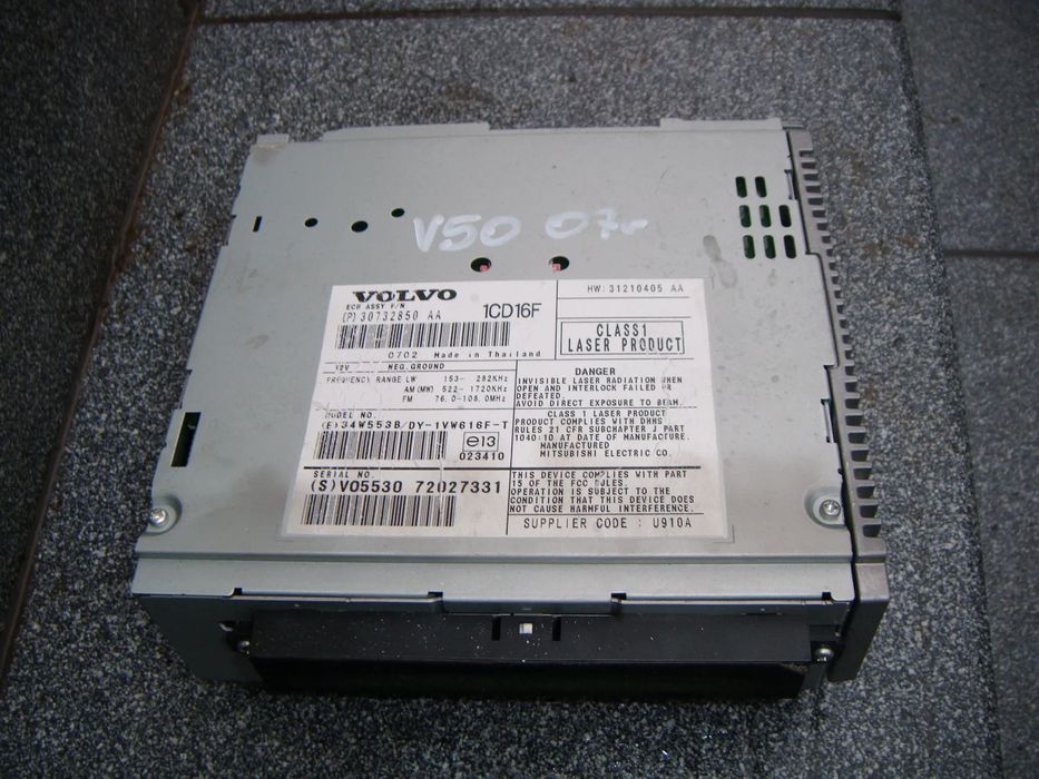 volvo v50 07r czytnik cd 30732850aa