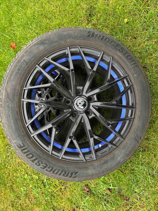 Opony 225/55 R18 z felgami aluminiowymi