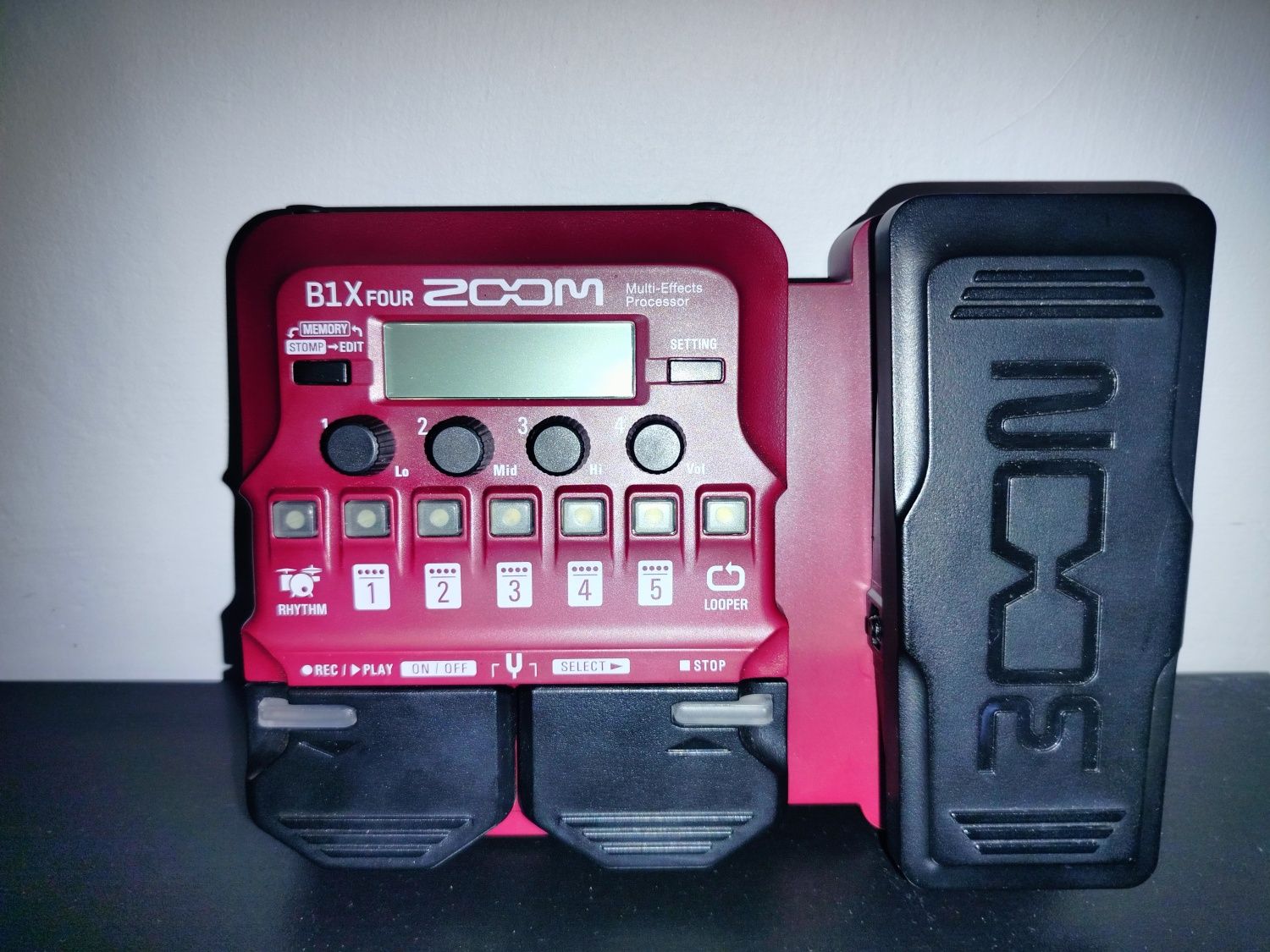 Multiefekt basowy ZOOM B1X FOUR