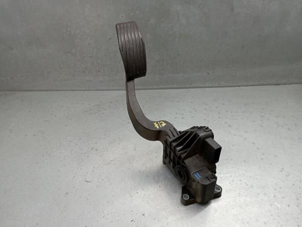 Pedal do acelerador OPEL Corsa D
