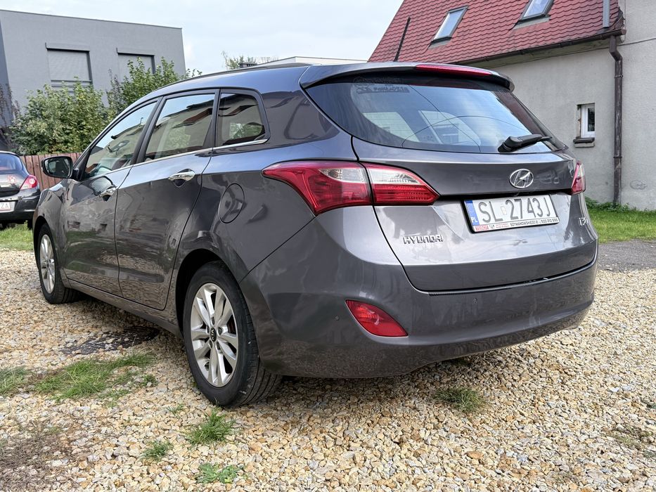 Hyundai I30   1,6 CRDI