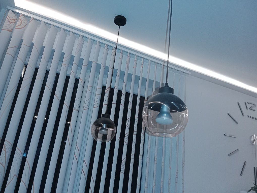 Lampy wiszące komplet 4 szt