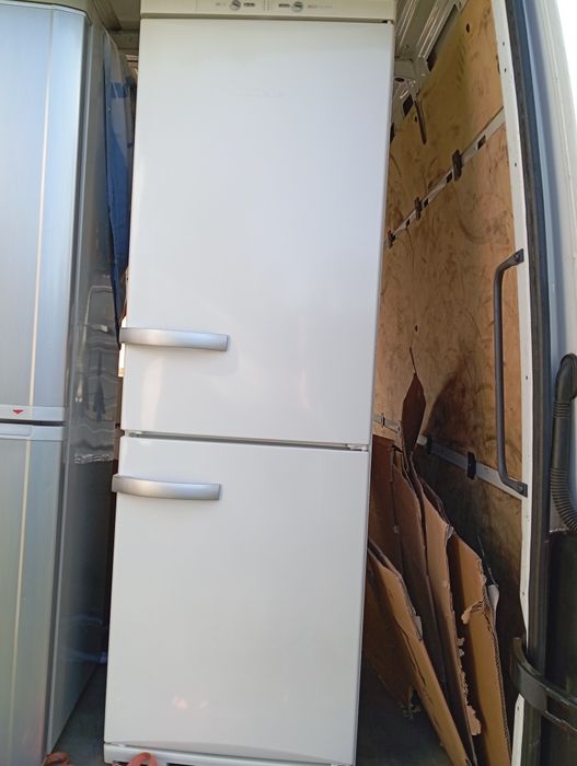 Холодильник мілі