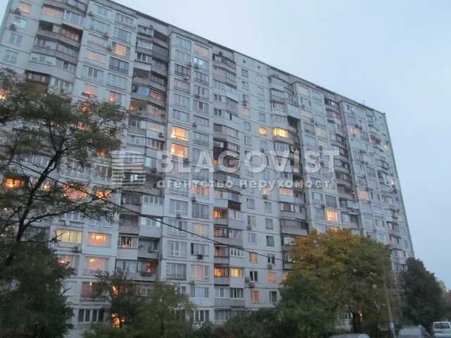 Березняківська 30, 3-кімн. квартира, гарний стан