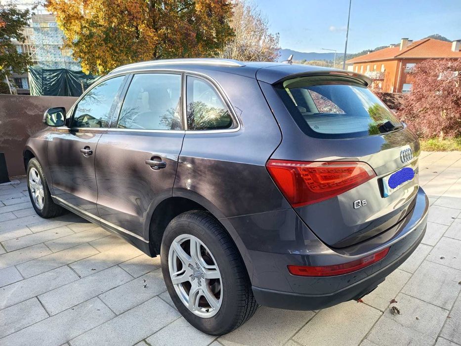 Audi Q5 em muito bom estado