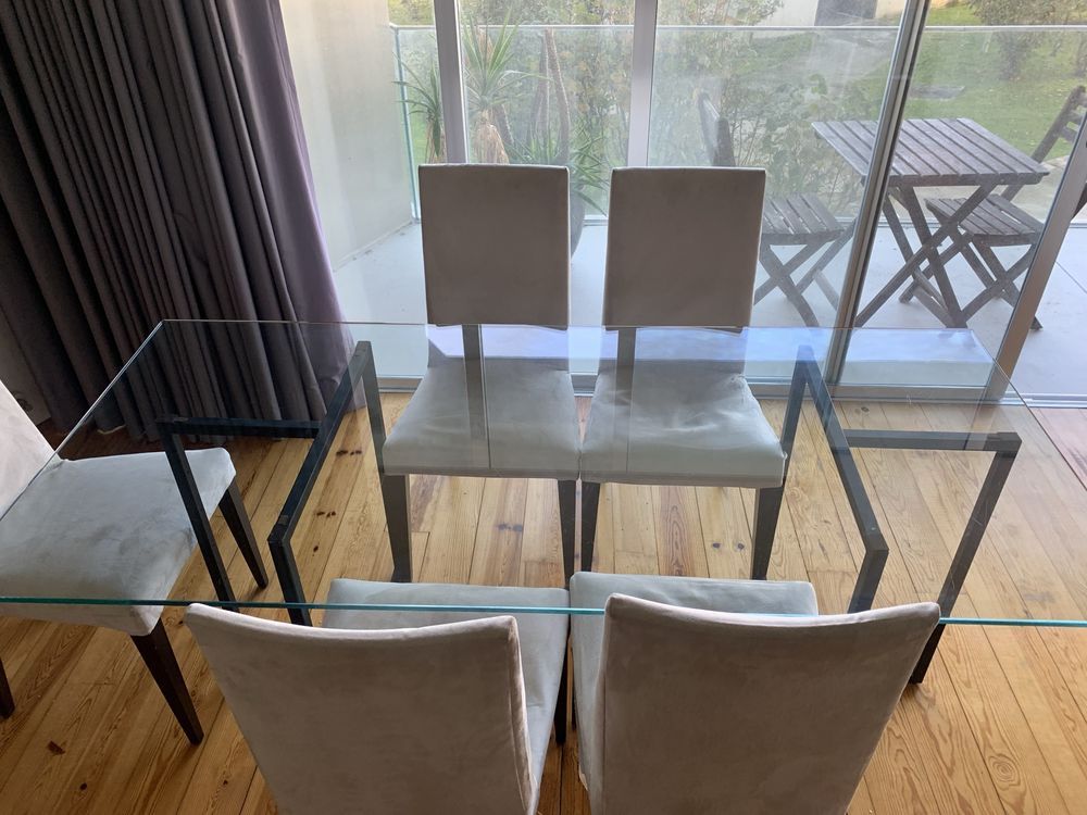 Mesa com tampo de vidro (com ou sem cadeiras)