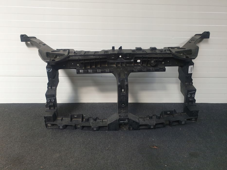 Wzmocnienie Pas Przedni Renault Trafic Iv