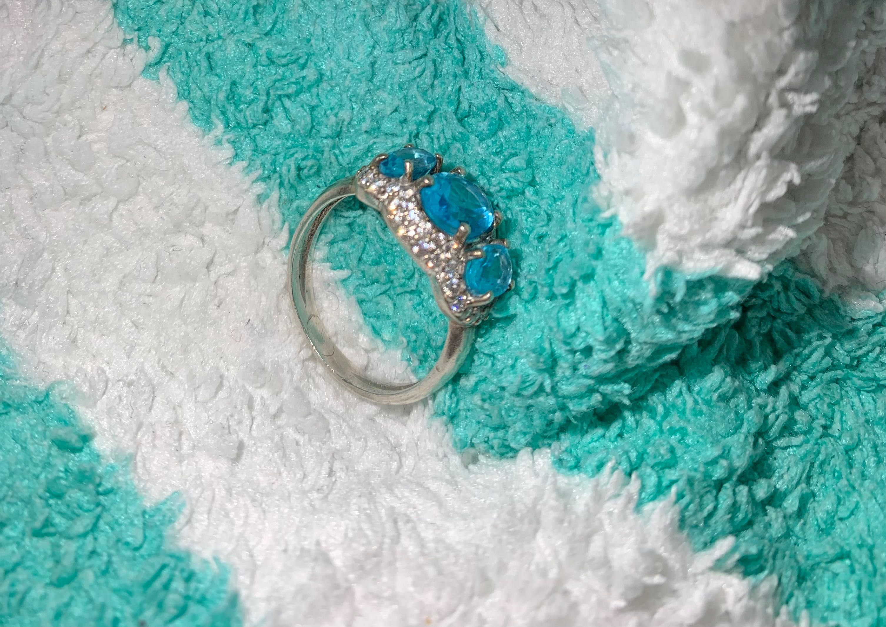 Серебряное кольцо  родированое