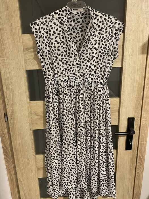 Lekka zwiewna sukienka s