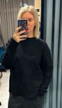 Світер ZARA ,М розмір, теплий ,має гарний склад