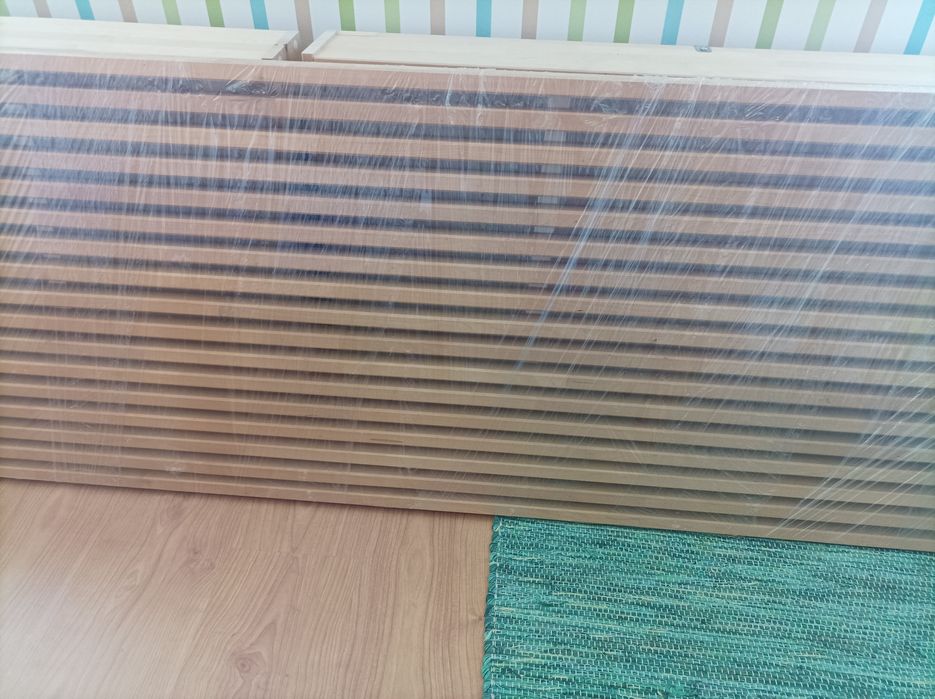 Cabeceira de cama Mandal - IKEA (madeira)