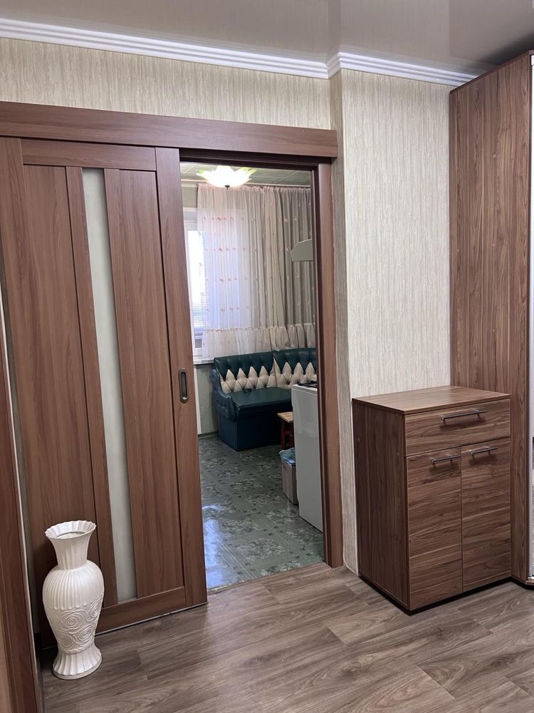 АН Продам двухкомнатную квартиру новая планировка Центр Города