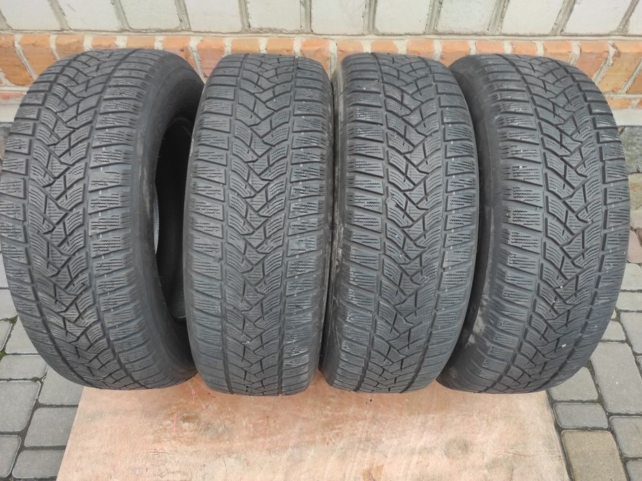 Шини Dunlop Winter Sport 5 215/65 r16