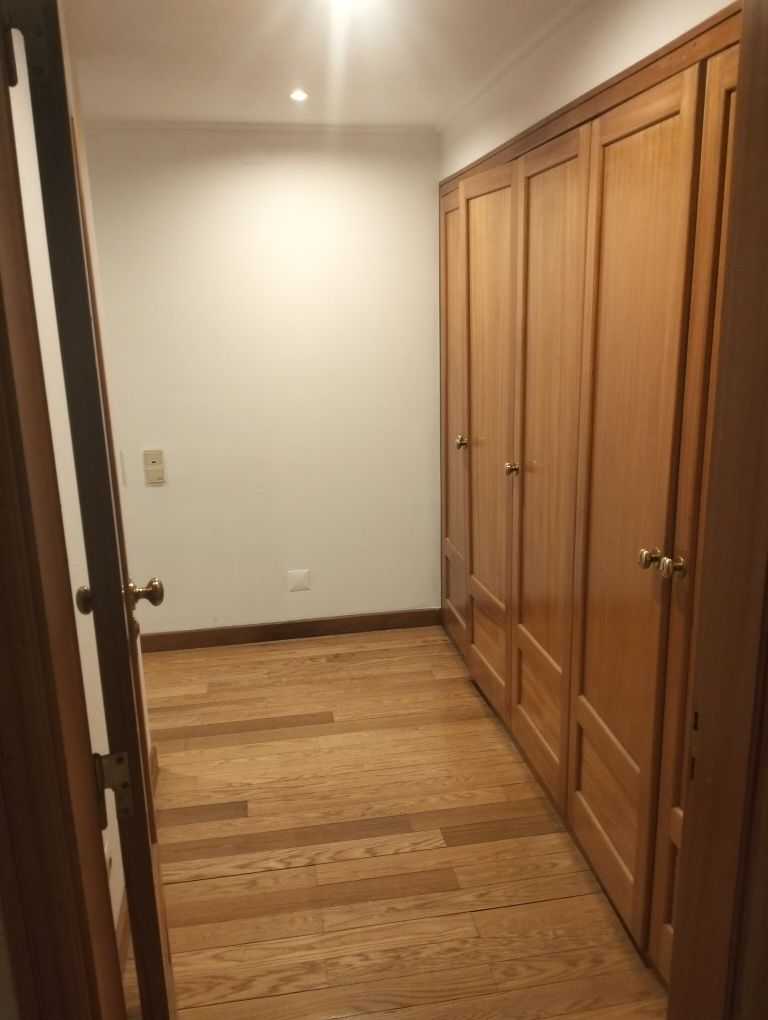 Quarto suite em Telheiras