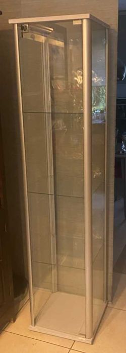 Witryna szklana - zamykana