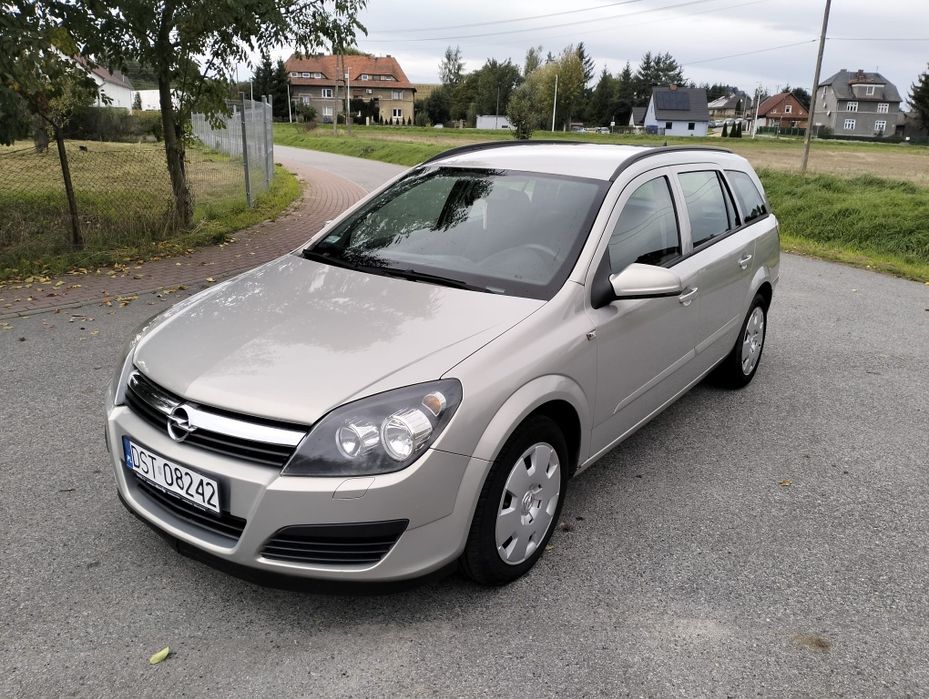 Astra H 1.6 Benzyna KLIMATYZACJA BARDZO ZADBANA  mały przebieg