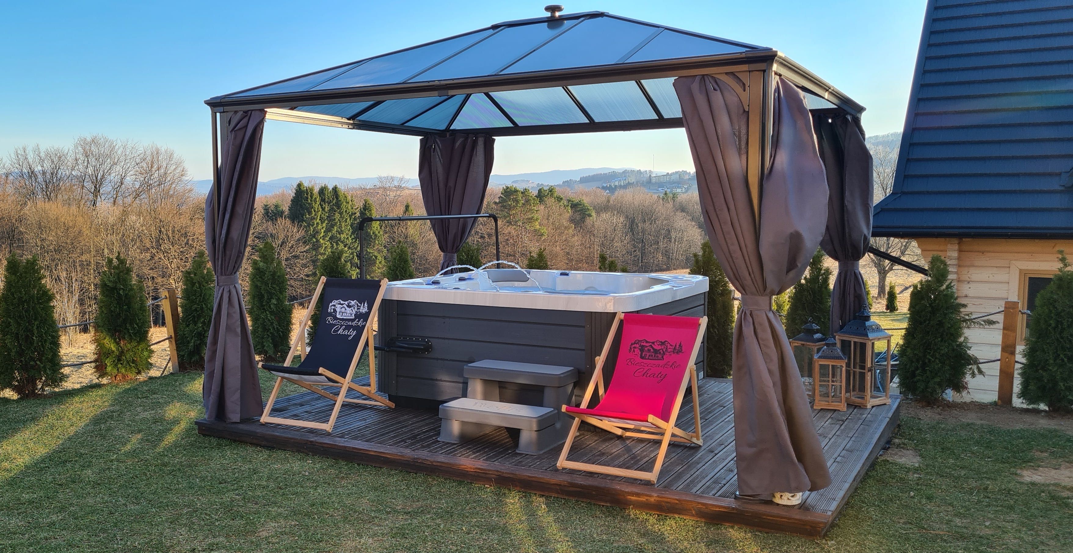 Domek z kominkiem  Bieszczady Polańczyk Solina Jacuzzi