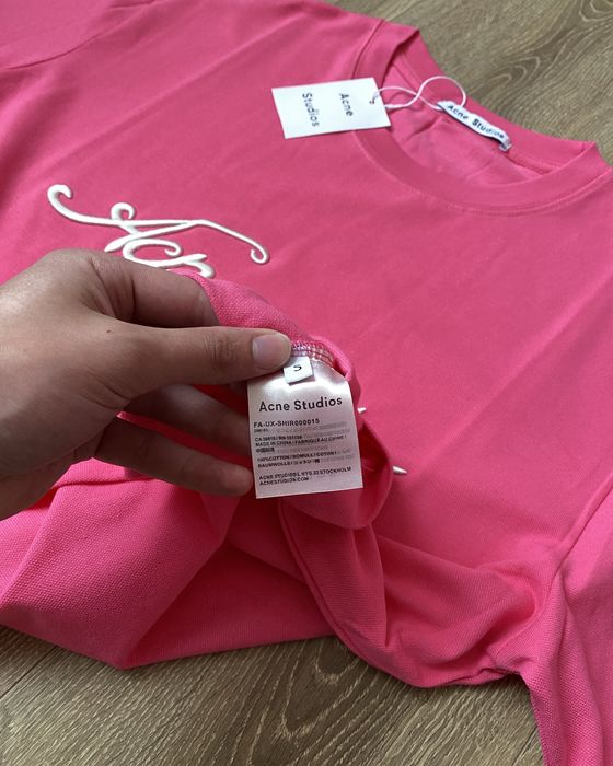 Футболка Acne Studios рожева