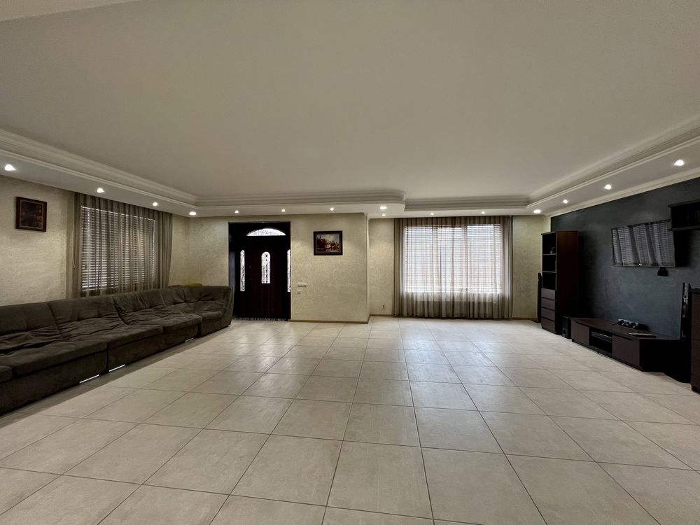 ТЕРМІНОВО VIP будинок 300 м² в с. Путрівка ЦІНУ ЗНИЖЕНО