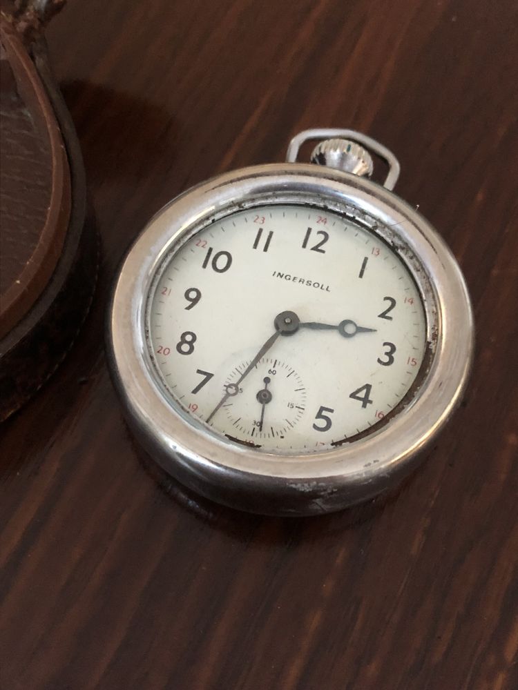 Zabytkowy zegarek kieszonkowy brytyjskiej marki Ingersoll Vintage