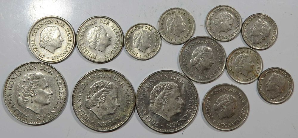 Holanda - Lote com 13 Moedas - Apenas 3,00€