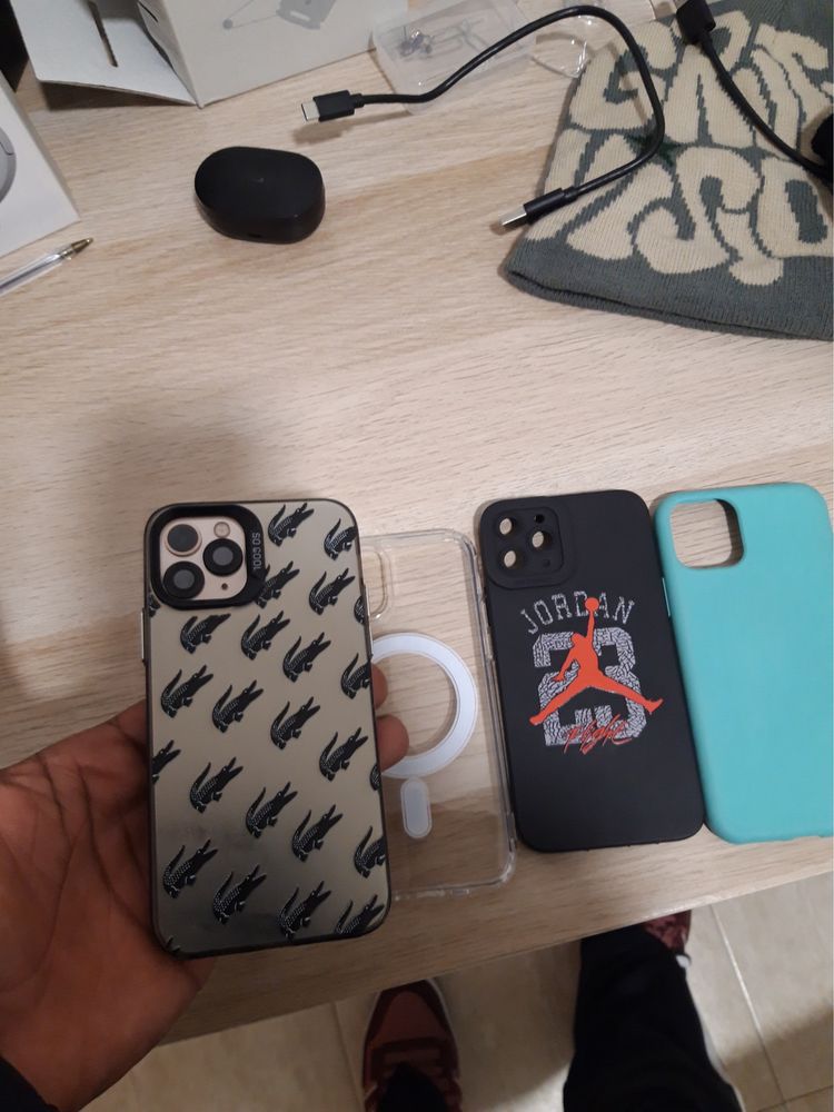 Iphone 11 Pro  seme novo