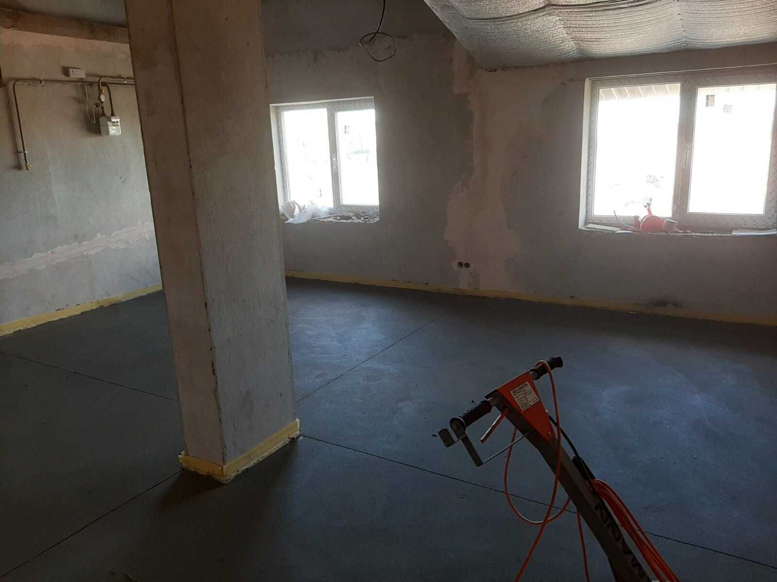 Стяжка підлоги , напівсуха стяжка , стяжка , бетонна стяжка