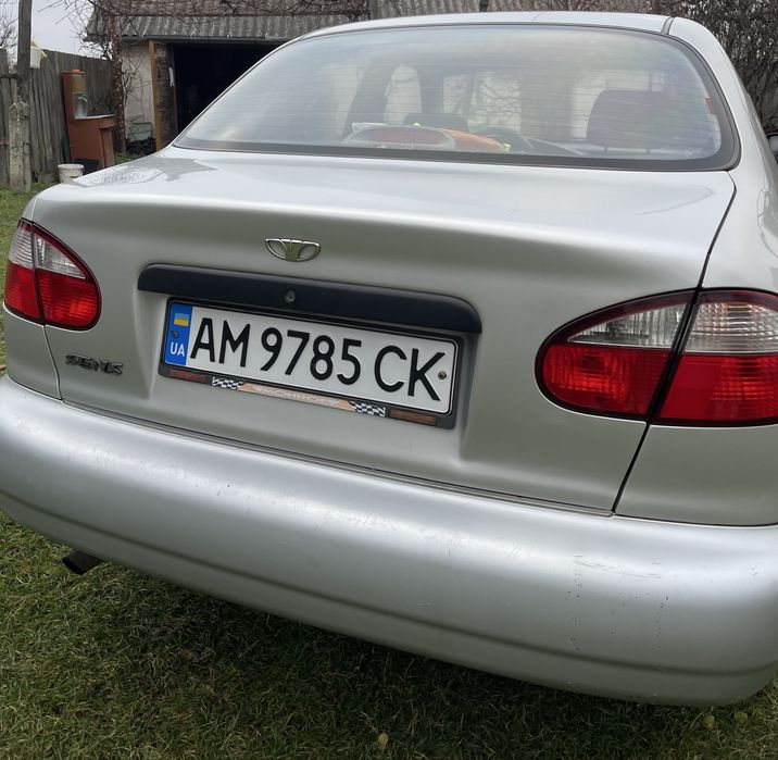 Машина Daewoo Sens